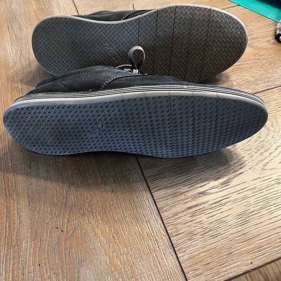 Clarks Collection Men’s Suede Oxfords 9.5 - Picture 6 of 6